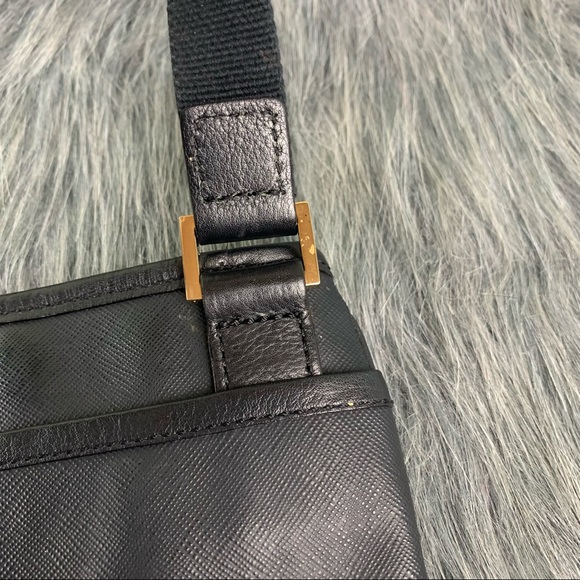 L.A.M.B. Crossbody Purse & Keychain Wallet. Gwen Stefani - Picture 10 of 12